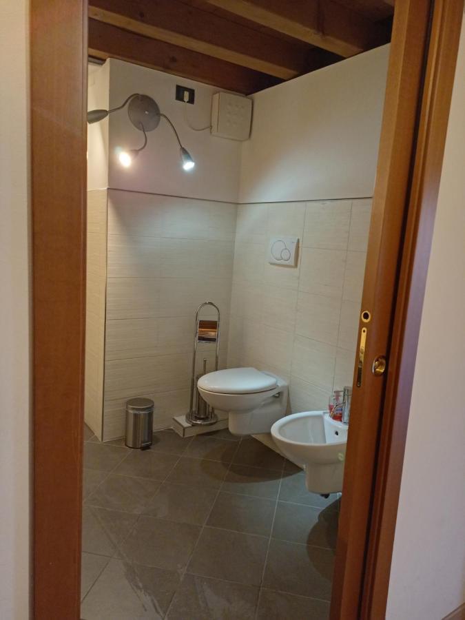 La Casa Di Blue Apartment ปาโดวา ภายนอก รูปภาพ