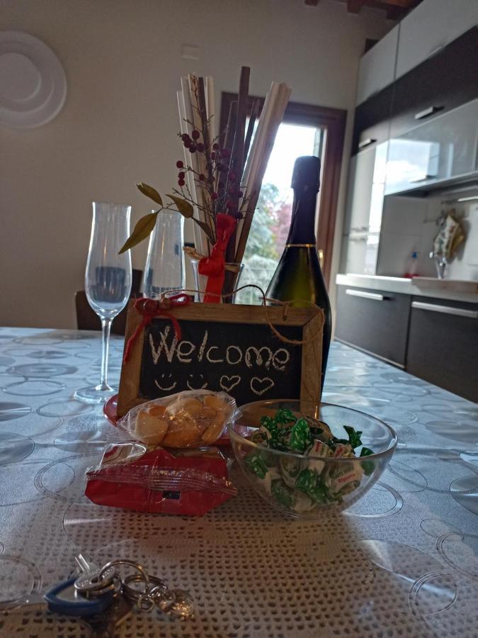 La Casa Di Blue Apartment ปาโดวา ภายนอก รูปภาพ